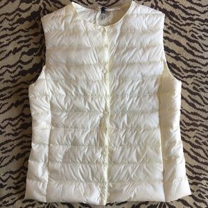 COPY - Sleeveless Down Puffer
